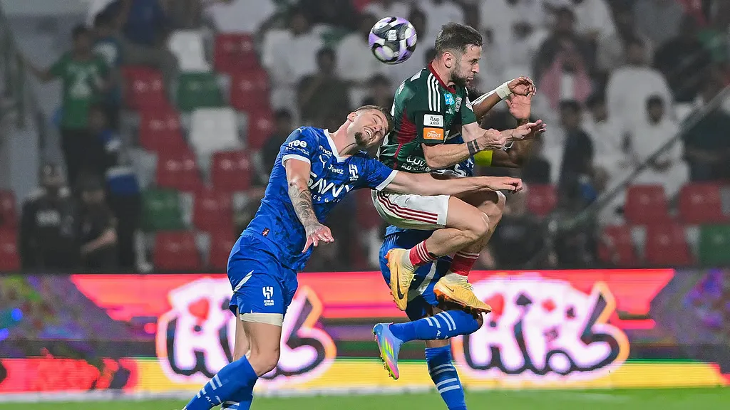 الاتفاق ينتزع التعادل من الهلال ويمنح الاتحاد هدية تُبعده عن الصدارة